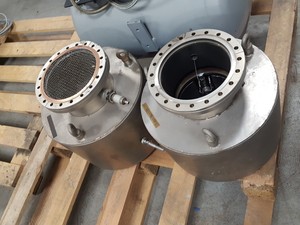 Thumbnail image of 2x UHV Ultra High Vacuum Chambers Lab 12/006/120