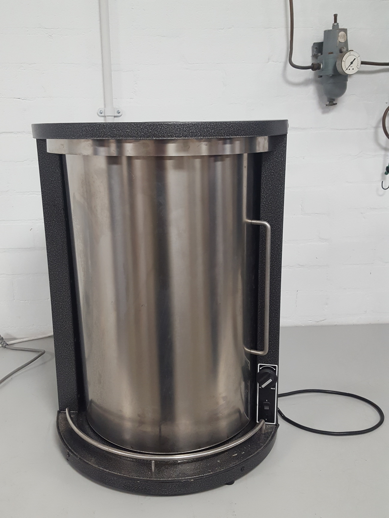 Buffalo Round Plate Heater Warmer Commercial Catering 600W