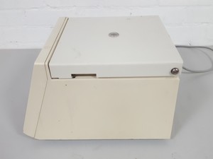 Thumbnail image of Heraeus Sepatech Biofuge 15 Benchtop Centrifuge + HTA 13.8 13000rpm Rotor Lab