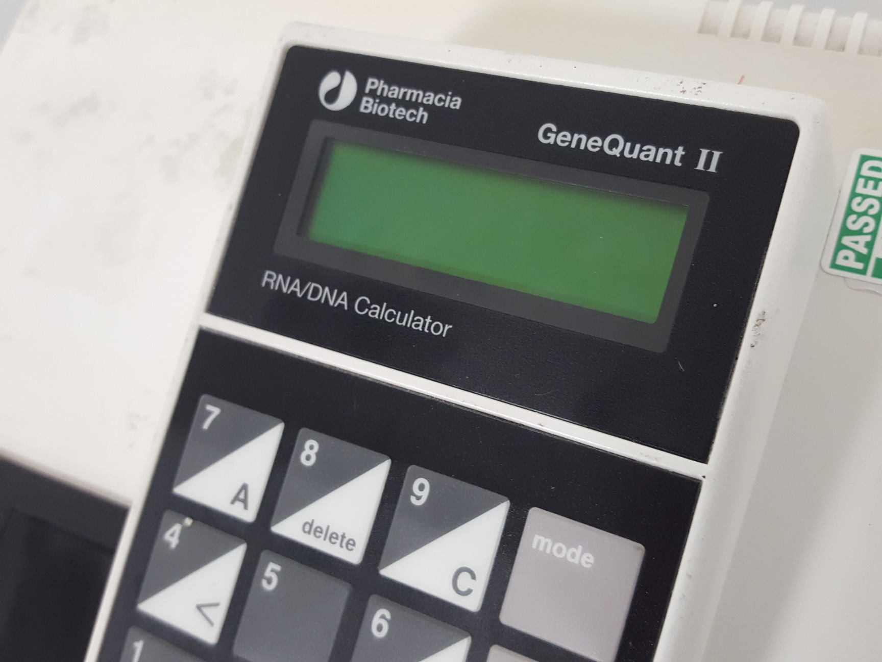 Image of Pharmacia Biotech GeneQuant II RNA/DNA Calculator Lab