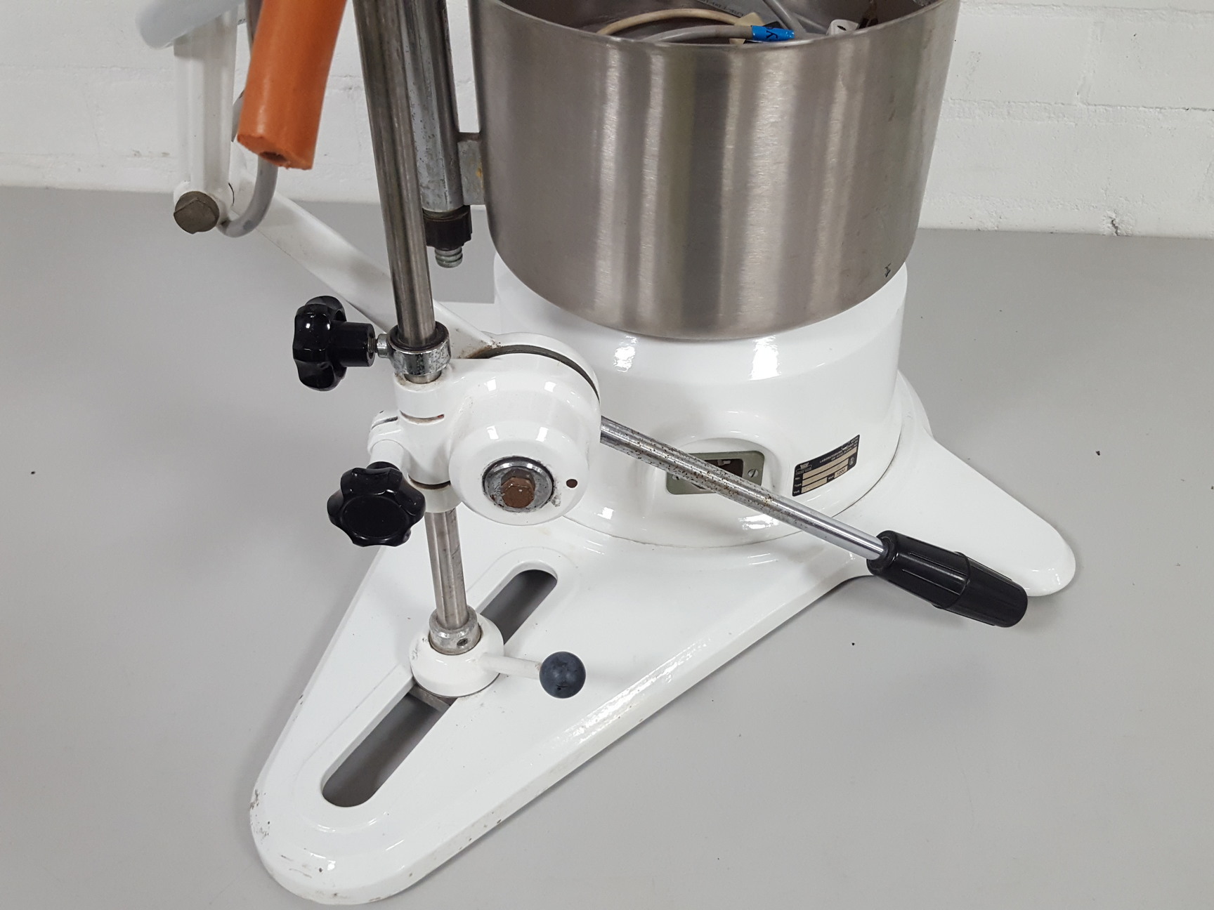 Buchi Rotavapor R Lab Rotary Evaporator CH-9230 Fawil / SG W 240 N 373 ...