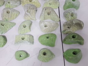 Thumbnail image of Lot of 34 Green Bouldering / Rock Climbing Grips Hand / Foot - No Bolts