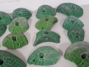 Thumbnail image of Lot of 25 Green Bouldering / Rock Climbing Grips Hand / Foot - No Bolts