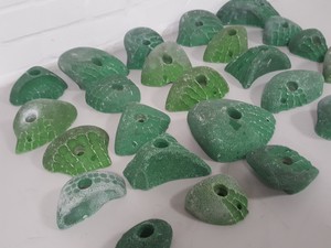 Thumbnail image of Lot of 25 Green Bouldering / Rock Climbing Grips Hand / Foot - No Bolts