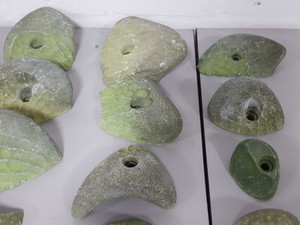 Thumbnail image of Lot of 25 Green Bouldering / Rock Climbing Grips Hand / Foot - No Bolts