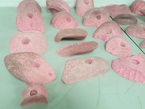 Thumbnail image of Lot of 25 Pink Bouldering / Rock Climbing Grips Hand / Foot - No Bolts