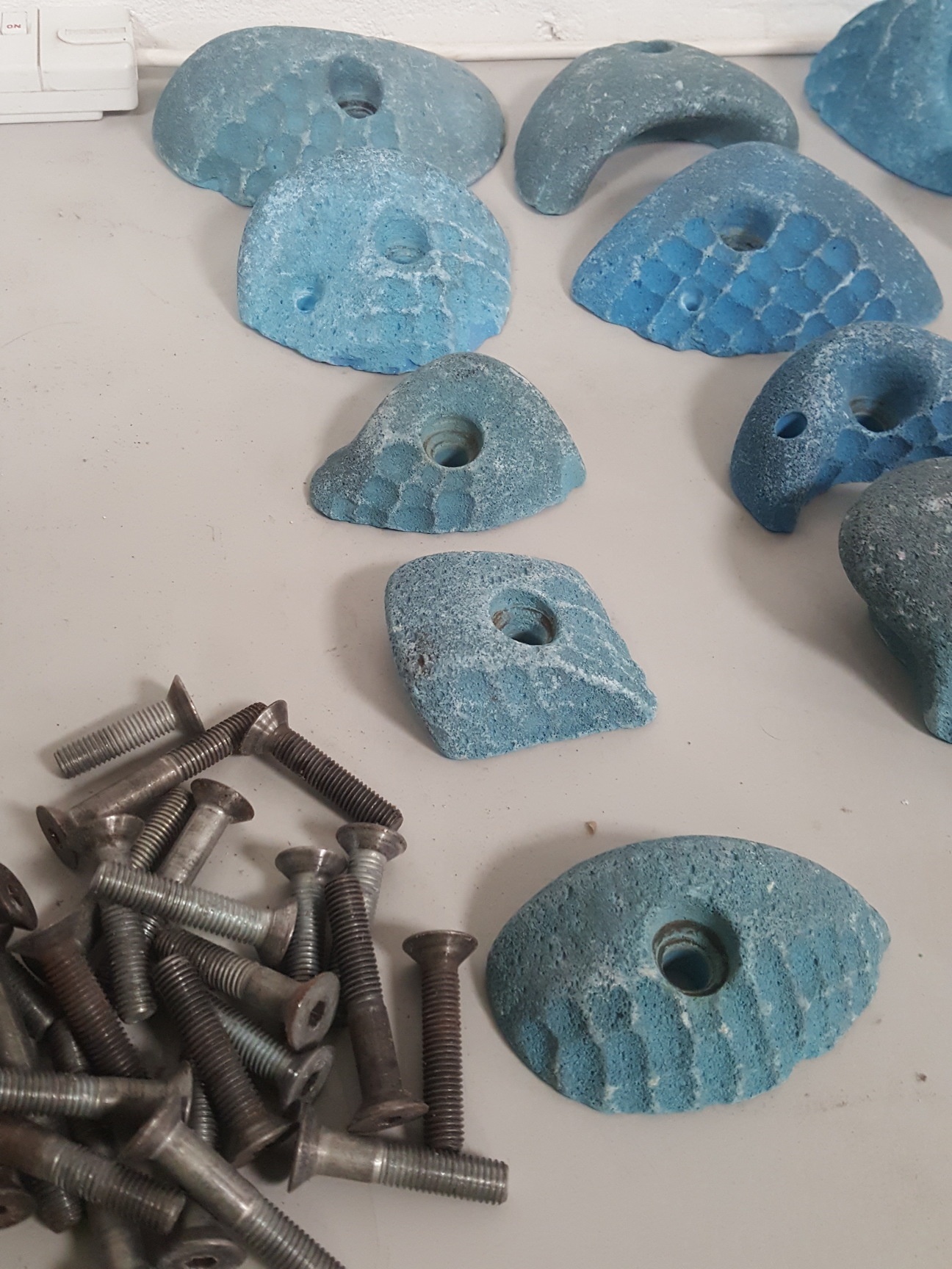 Image of Lot of 25 Blue Bouldering / Rock Climbing Grips Hand / Foot - With Bolts