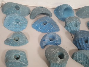 Thumbnail image of Lot of 25 Blue Bouldering / Rock Climbing Grips Hand / Foot - With Bolts