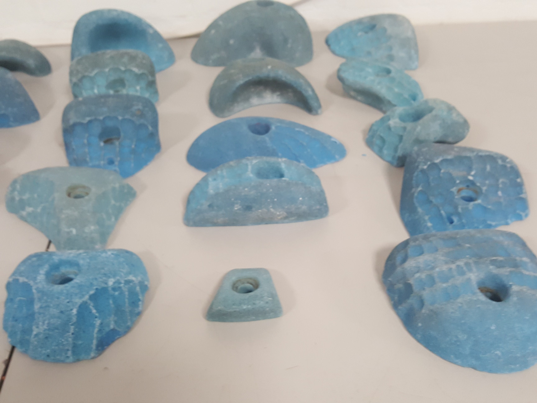 Image of Lot of 25 Blue Bouldering / Rock Climbing Grips Hand / Foot - With Bolts