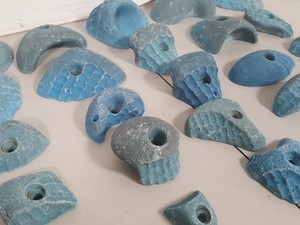 Thumbnail image of Lot of 25 Blue Bouldering / Rock Climbing Grips Hand / Foot - With Bolts