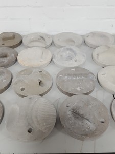 Thumbnail image of Lot of 25 Grey / White Bouldering / Rock Climbing Grips Hand / Foot - With Bolts