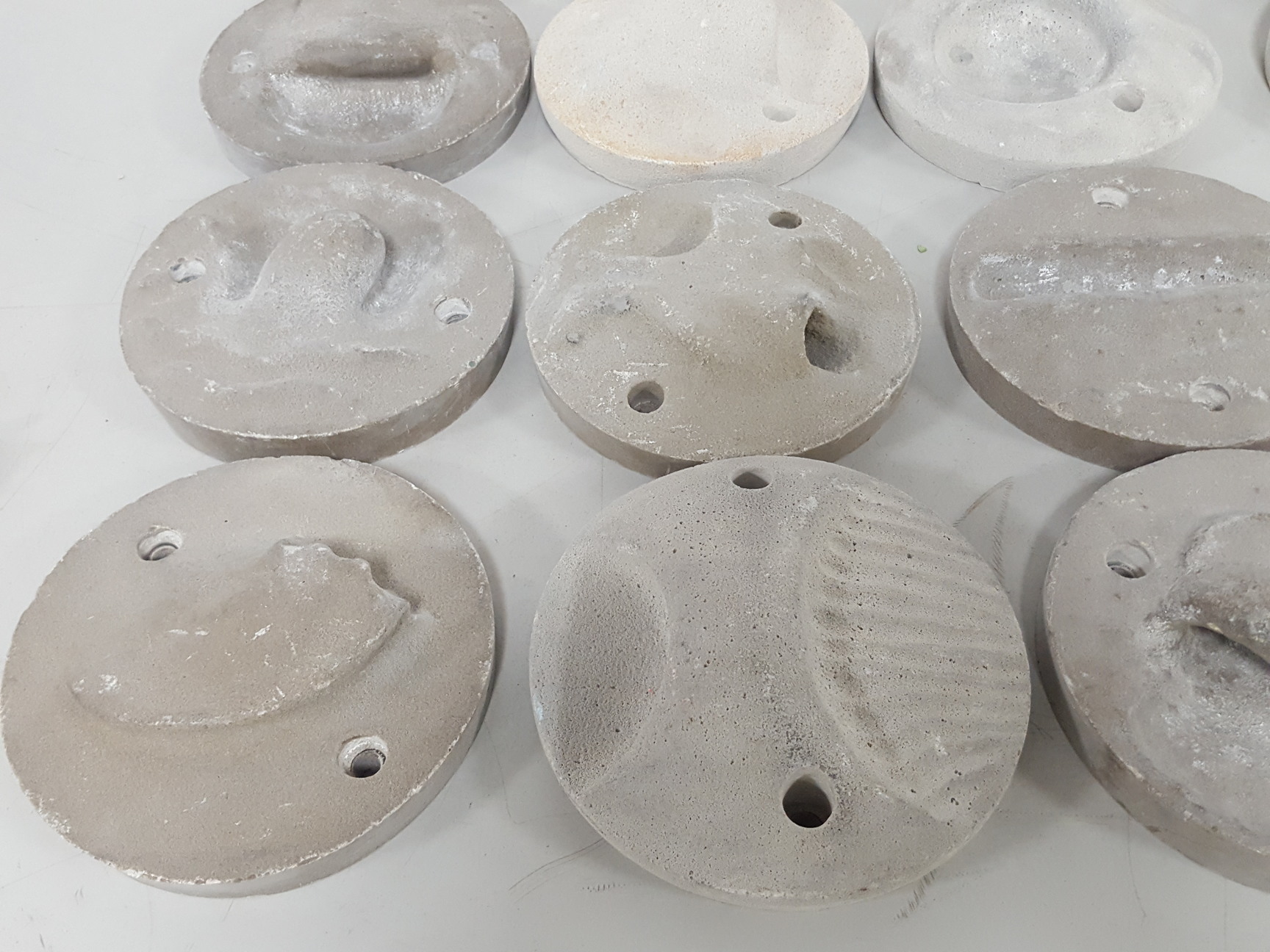 Image of Lot of 25 Grey / White Bouldering / Rock Climbing Grips Hand / Foot - With Bolts