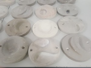 Thumbnail image of Lot of 20 White / Grey Bouldering / Rock Climbing Grips Hand / Foot - With Bolts