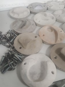 Thumbnail image of Lot of 20 White / Grey Bouldering / Rock Climbing Grips Hand / Foot - With Bolts
