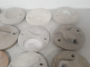Thumbnail image of Lot of 20 Grey Bouldering / Rock Climbing Grips Hand / Foot - With Bolts
