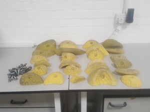 Thumbnail image of Lot of 24 Yellow Bouldering / Rock Climbing Grips Hand / Foot - With Bolts