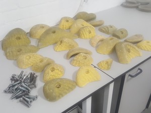 Thumbnail image of Lot of 24 Yellow Bouldering / Rock Climbing Grips Hand / Foot - With Bolts