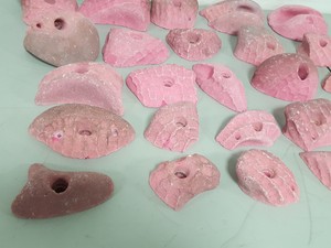 Thumbnail image of Lot of 25 Pink Bouldering / Rock Climbing Grips Hand / Foot - No Bolts
