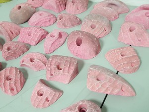 Thumbnail image of Lot of 25 Pink Bouldering / Rock Climbing Grips Hand / Foot - No Bolts