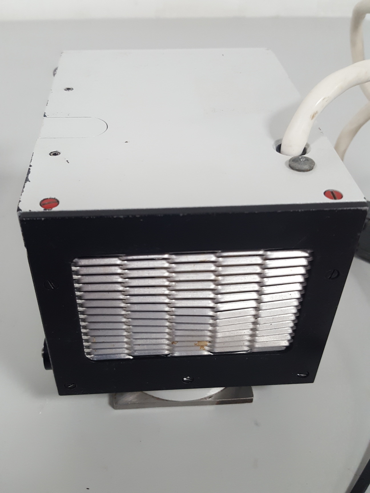 Image of Vickers Instrument 100 Watt Power Unit Lab Equipment