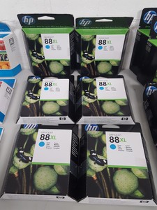 Thumbnail image of Lot of 13x HP 88 Series Multi Color Printer Ink Toner Cartridges