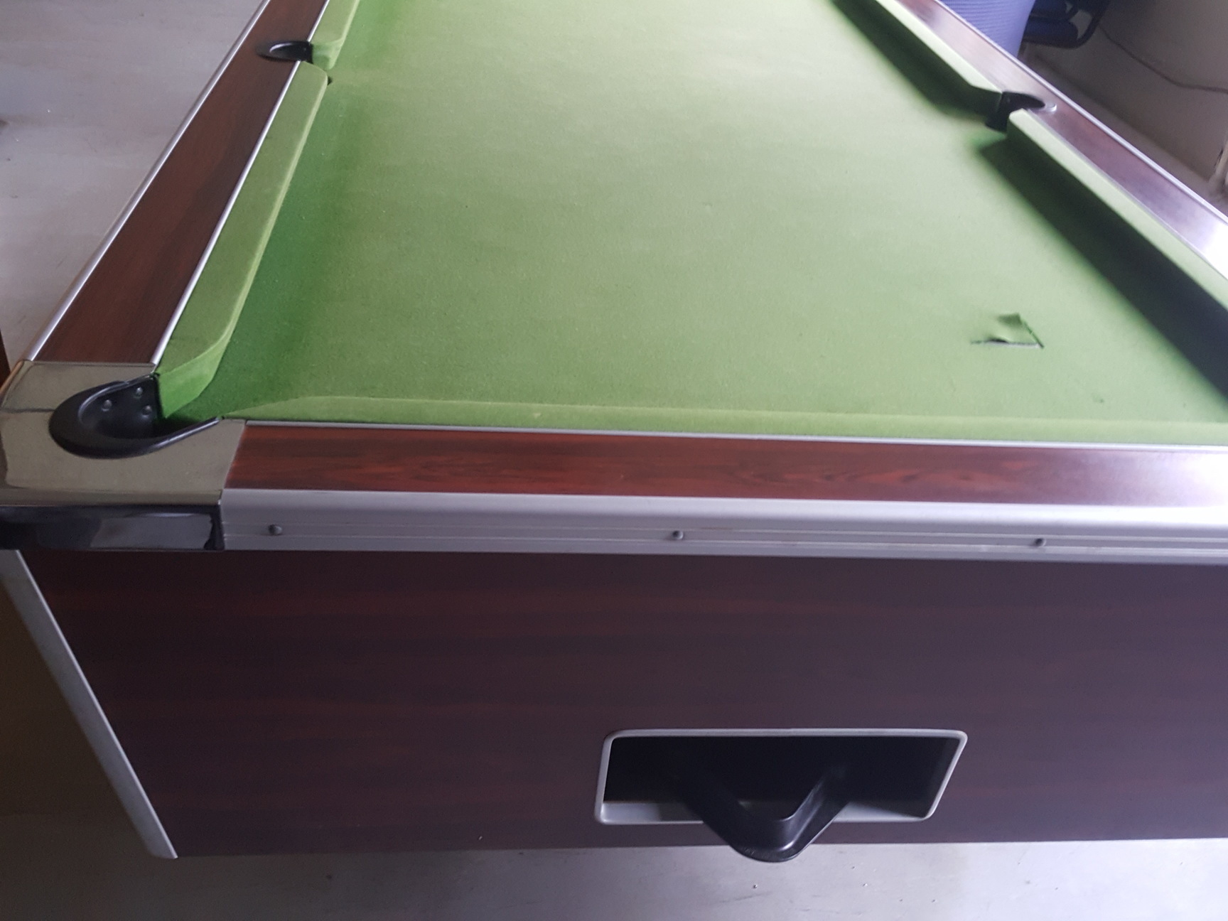 Image of Slate Bed Full-Size Pub Pool Table 7ft x 4ft With Pool Sticks + Table Cover