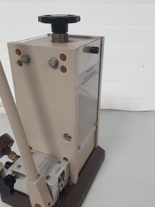 Thumbnail image of Specac Hydraulic Press Lab Pellet Press FTIR + XRF (Spare & Repairs)
