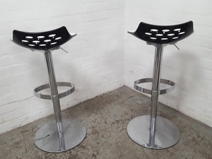 Thumbnail image of 2x Jam Calligaris Bar Stool Chair Italian Designer Acrylic