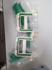 Thumbnail image of Bio-Rad Trans-Blot Turbo Transfer System + GibcoBRL Model V15-17 & Cassettes Lab