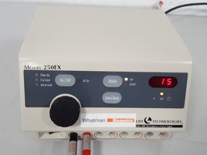 Thumbnail image of Life Technologies 250EX Electrophoresis Power Supply Lab