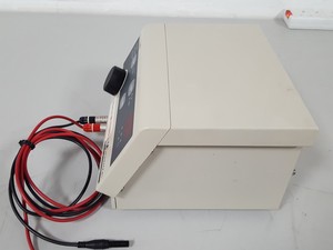 Thumbnail image of Life Technologies 250EX Electrophoresis Power Supply Lab