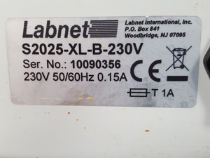 Thumbnail image of Labnet Rocker-25 Lab Rocker Platform Shaker Laboratory  S2025-XL