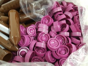 Thumbnail image of 500 Pack VWR 50ml Centrifuge Tubes + Caps For Light Sensitive Samples 525-04 Lab
