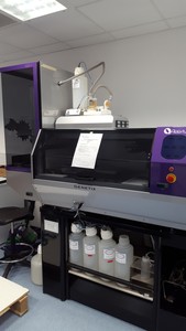 Thumbnail image of Genetix Qarray 2 Microarray Spotter Plant Cloning Unit Lab