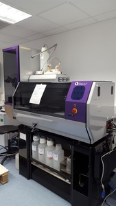 Thumbnail image of Genetix Qarray 2 Microarray Spotter Plant Cloning Unit Lab
