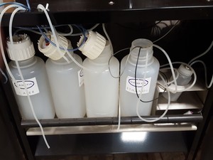 Thumbnail image of Genetix Qarray 2 Microarray Spotter Plant Cloning Unit Lab