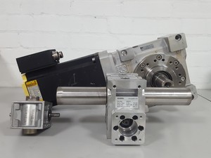 Thumbnail image of Baldor Brushless AC Servomotor SV90B-275A Motor + Gearbox Gudel 454518