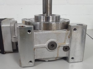 Thumbnail image of Baldor Brushless AC Servomotor SV90B-275A Motor + Gearbox Gudel 454518