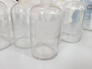 Thumbnail image of Lot of Volac Disposable Glass Pasteur Pippete & Glass Bottles Lab Glassware