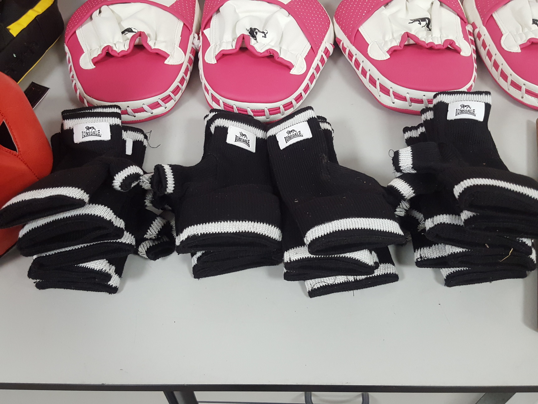 Image of Job Lot Boxing Kickboxing MMA Hit Kick Pads Gloves Headgear Lonsdale Gym