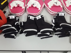 Thumbnail image of Job Lot Boxing Kickboxing MMA Hit Kick Pads Gloves Headgear Lonsdale Gym