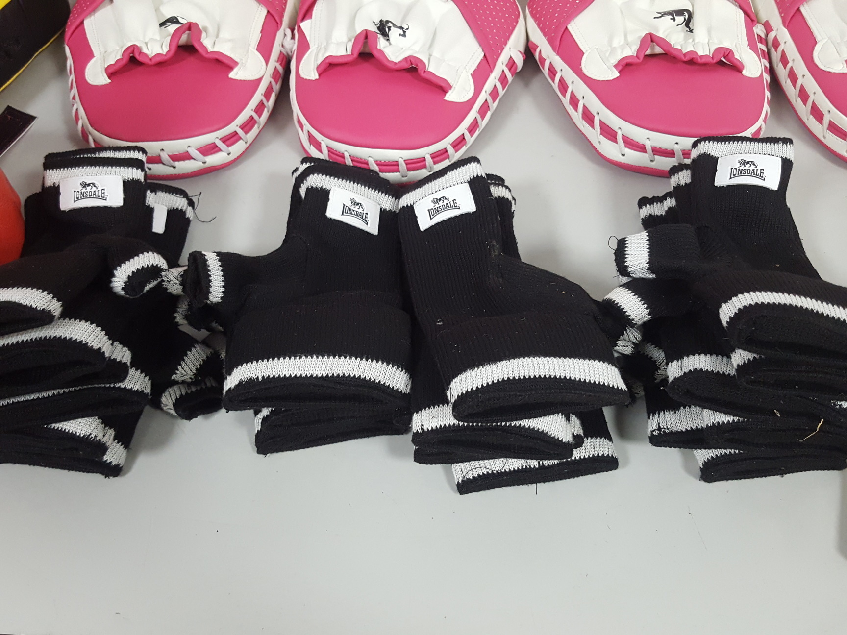 Image of Job Lot Boxing Kickboxing MMA Hit Kick Pads Gloves Headgear Lonsdale Gym