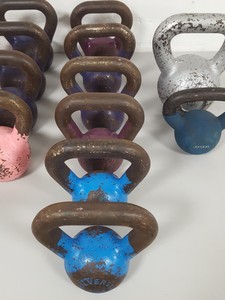 Thumbnail image of Wolverson Jordan 4kg 6kg 8kg 10kg Kettlebells Gym Equipment