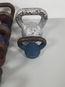 Thumbnail image of Wolverson Jordan 4kg 6kg 8kg 10kg Kettlebells Gym Equipment