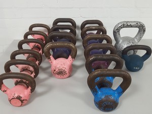 Thumbnail image of Wolverson Jordan 4kg 6kg 8kg 10kg Kettlebells Gym Equipment