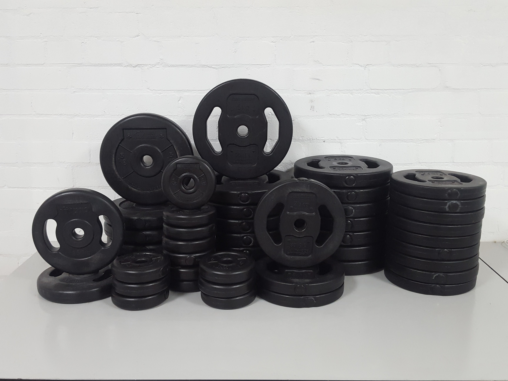 Image of 143kg Studio Weight Plates Dance / Aerobics + 7 Barbells & Barbell Rack