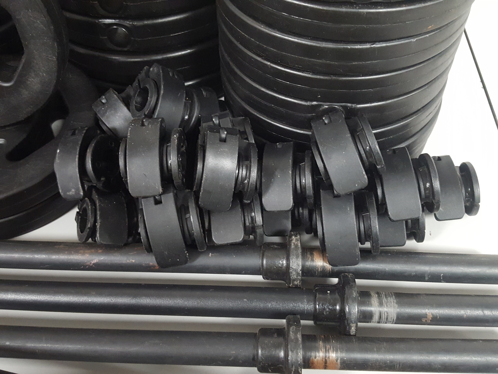 Image of 143kg Studio Weight Plates Dance / Aerobics + 7 Barbells & Barbell Rack