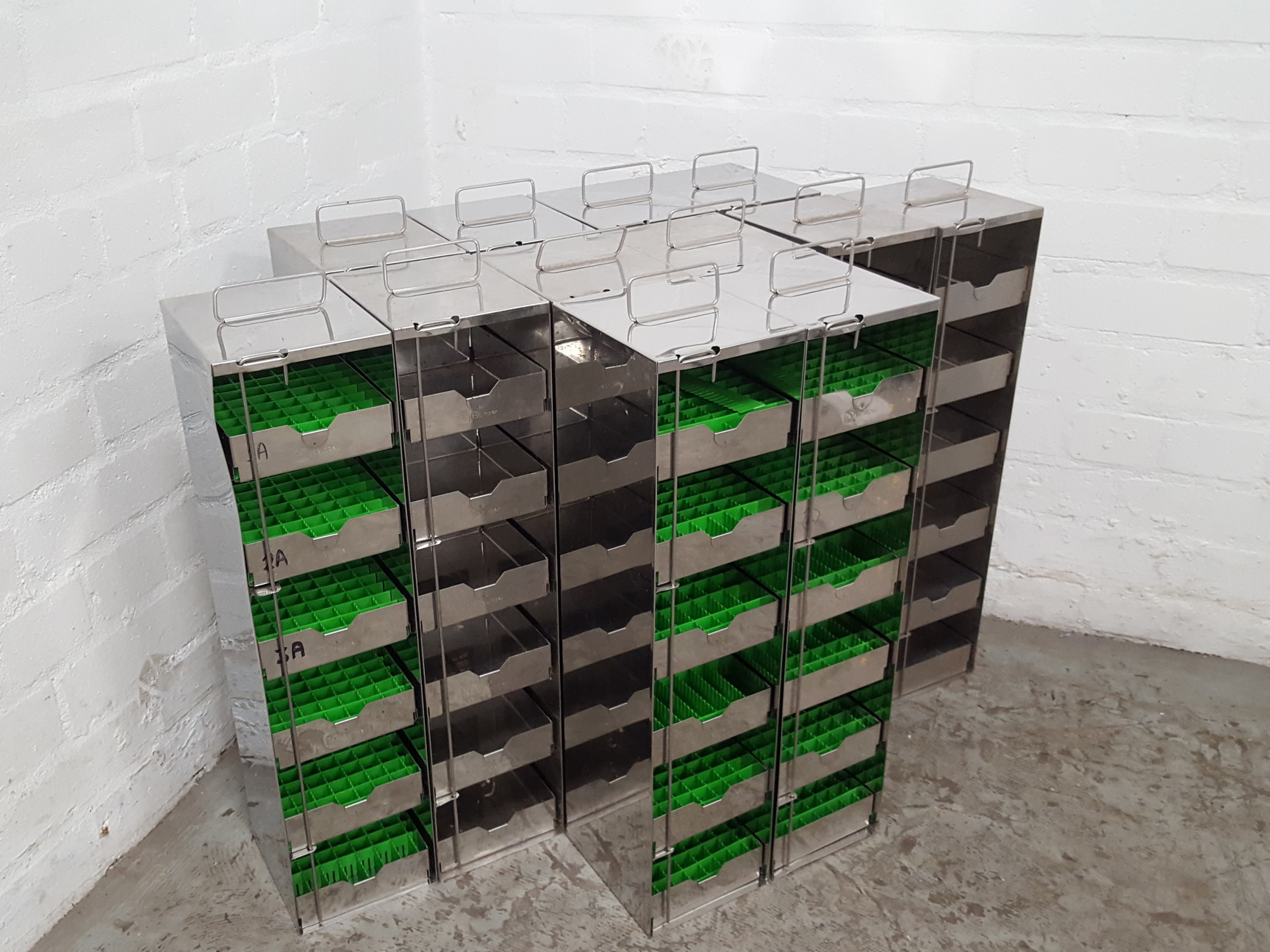 Image of Lot of 12 -80 Lab Freezer Storage Racks Lab 58cm x 14cm x 16.4cm