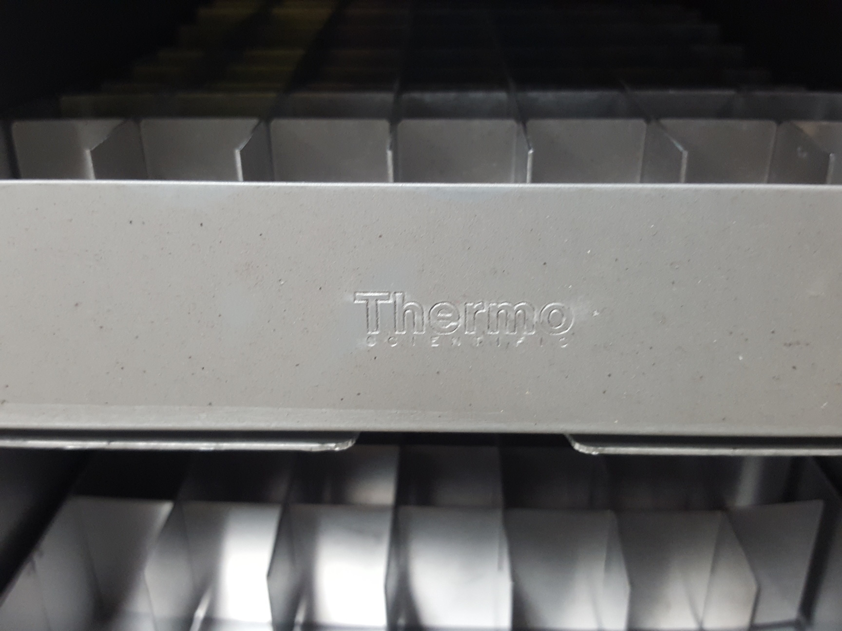 Image of Lot of 26 Storage Racks -80 Freezer Storage Racks 46cm x 15.9cm x 22cm