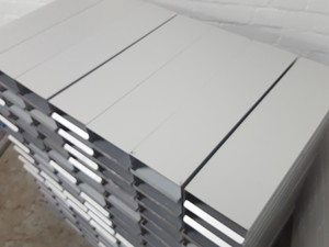 Thumbnail image of Lot of 21 Storage Racks -80 Freezer Storage Racks 54.5cm x 13.9cm x 30cm